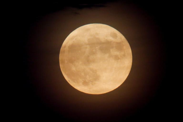 Διαστημικός σταθμός στο φεγγάρι από Ε.Ε., Ρωσία, Κίνα!  