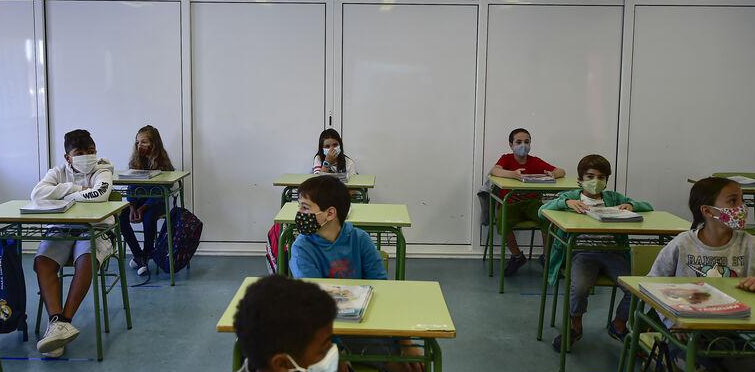 Ακατάλληλες 27.000 μάσκες που προορίζονταν για σχολεία της Θεσσαλονίκης  