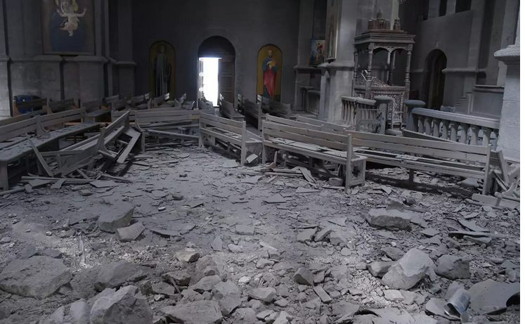 Ναγκόρνο Καραμπάχ: Αζέροι βομβάρδισαν έναν ιστορικό αρμενικό καθεδρικό ναό  