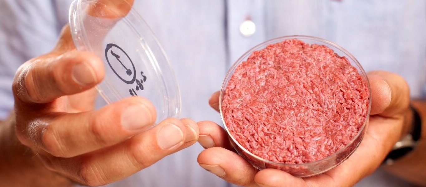 Μπιλ Γκέιτς: «Σύντομα θα επιβληθεί το συνθετικό κρέας - Θα συνηθίσετε τη διαφορά στην γεύση»  