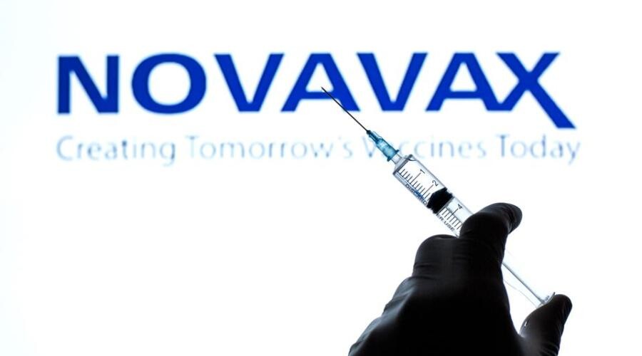 Η εταιρεία Novavax ξεκίνησε κλινικές δοκιμές του εμβολίου της σε εφήβους  