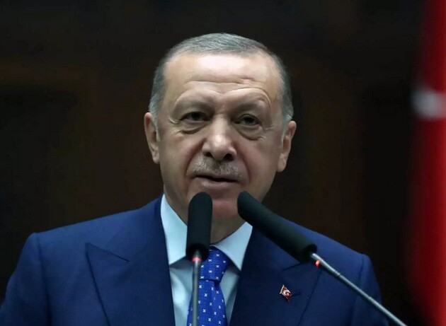 Ο Ερντογάν κάνει tweets στα ελληνικά: Η Τουρκία δεν θα παραιτηθεί από τα δικαιώματα της στο Αιγαίο  
